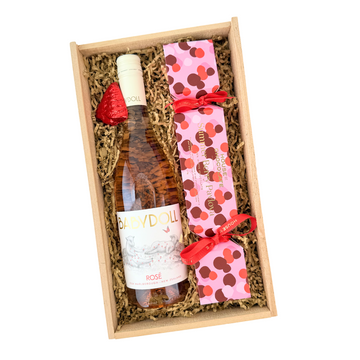 Rose Wine Christmas Gift Box | Christmas Gifts | Christmas Cracker Gift Box | NZ Delivery | Celebration Box NZ