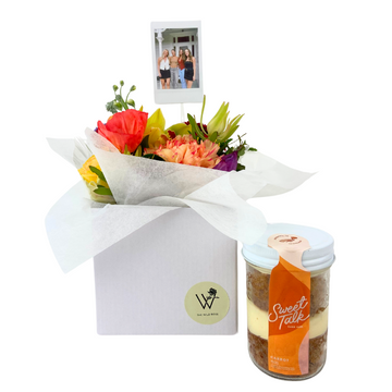 Posy with a cake jar and polaroid picture is the perfect gift | Personalised gifts | Celebration Box NZ