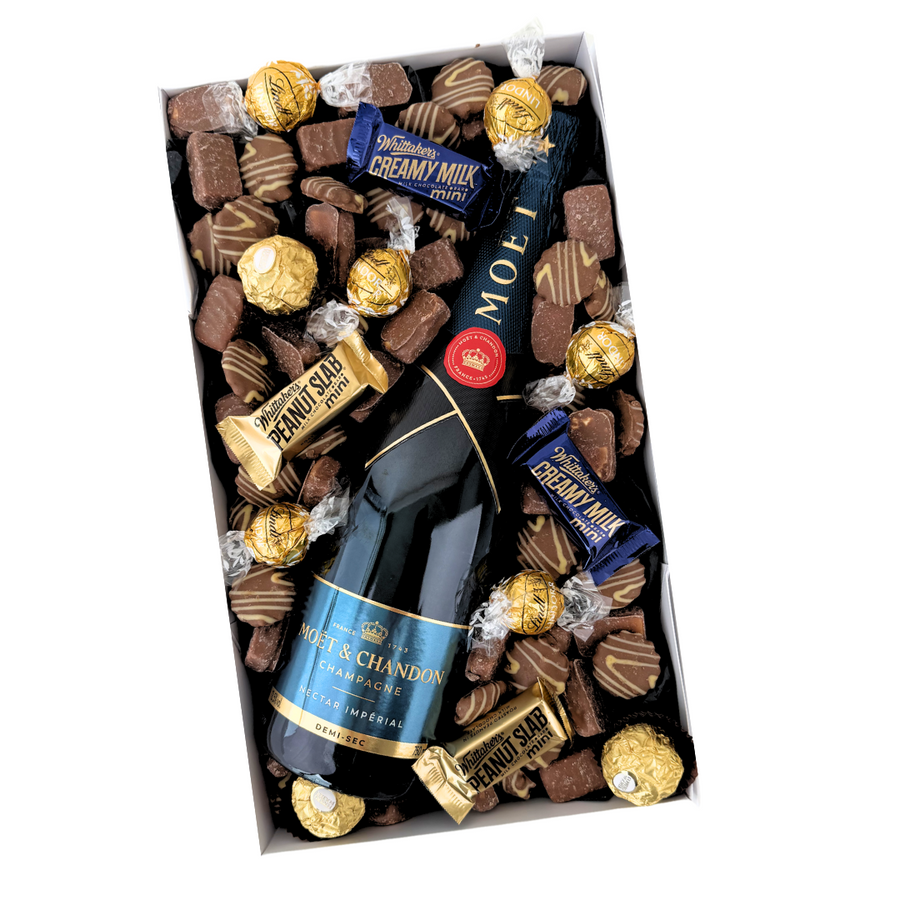 Moet Champagne Gift Box | Champagne and Chocolate Gift Box | Delivered NZ Wide | Celebration Box NZ