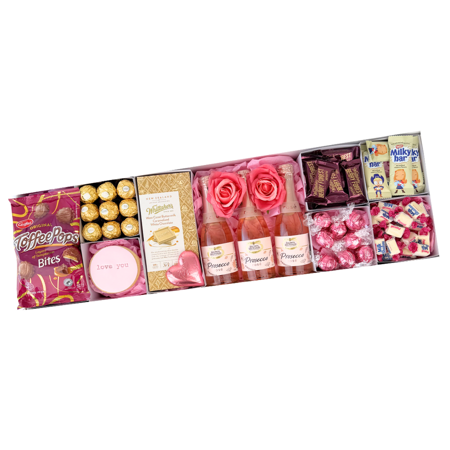 Valentine's Day Sharing Gift Box | Date night gift box | Celebration Box - Delivery NZ Wide